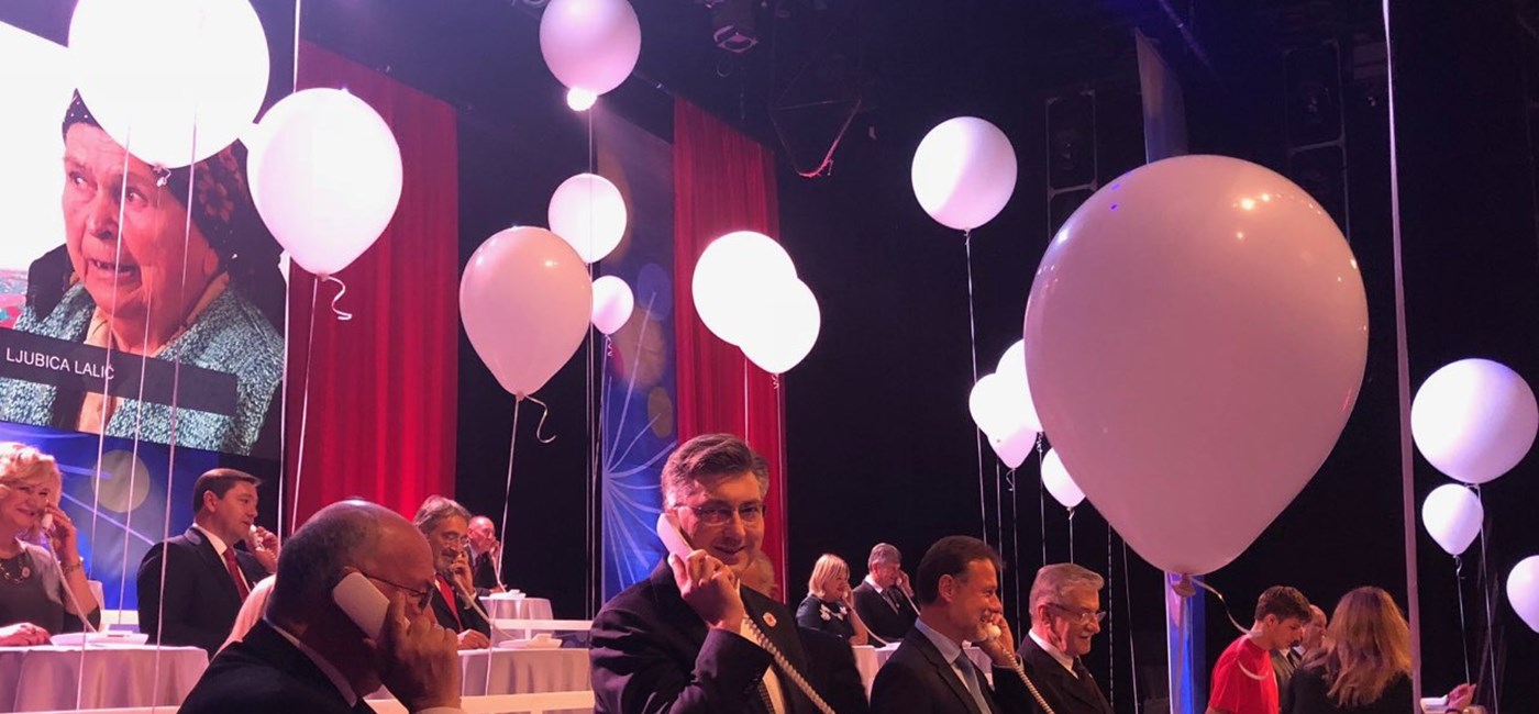 Članovi i volonteri Hrvatskog Crvenoga križa svakodnevno pokazuju veliko srce i solidarnost